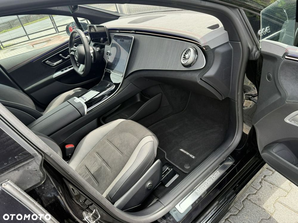 Mercedes-Benz EQE - 9