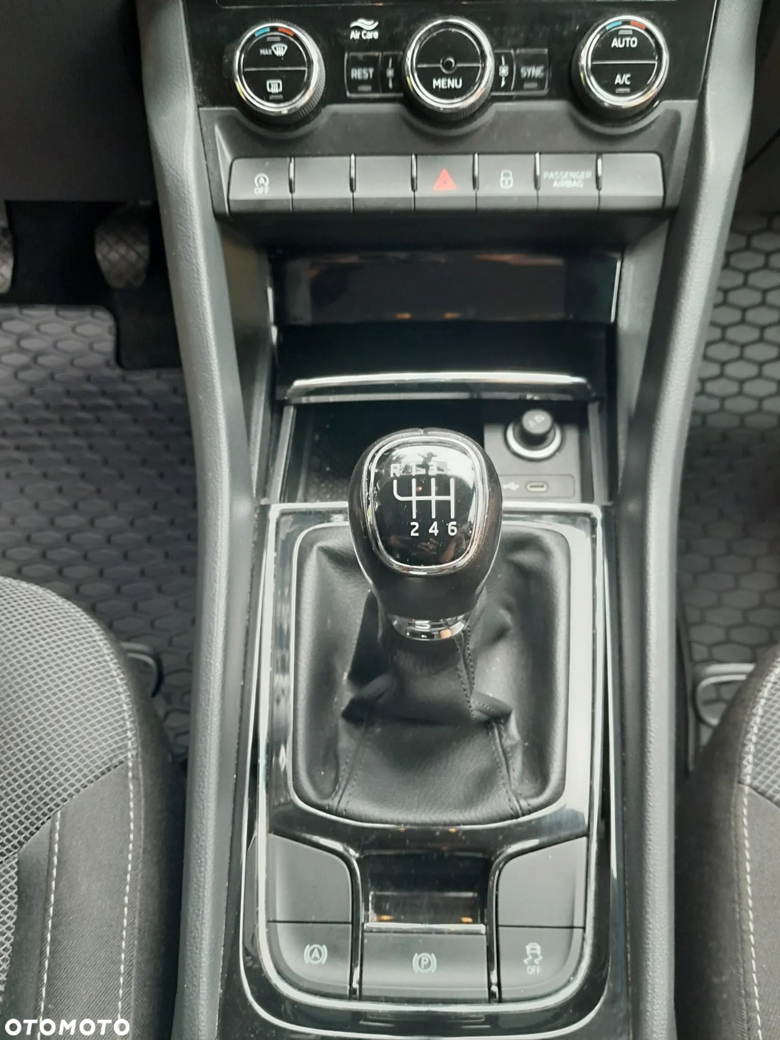 Skoda Kodiaq 1.5 TSI ACT 4x2 Ambition - 10