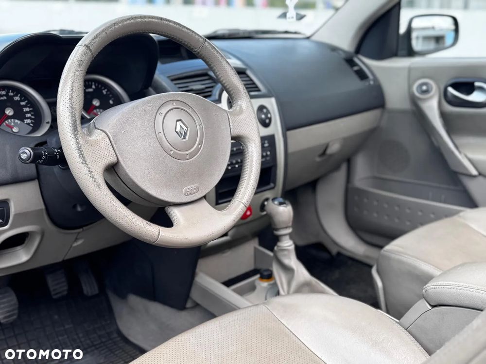 Renault Megane - 9