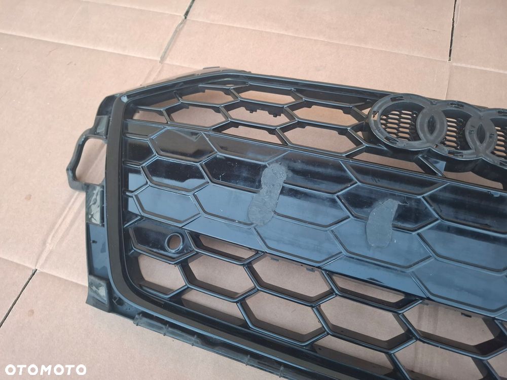 grill atrapa audi a4 s4 b9 8w lift oryginał ładny stan - 4