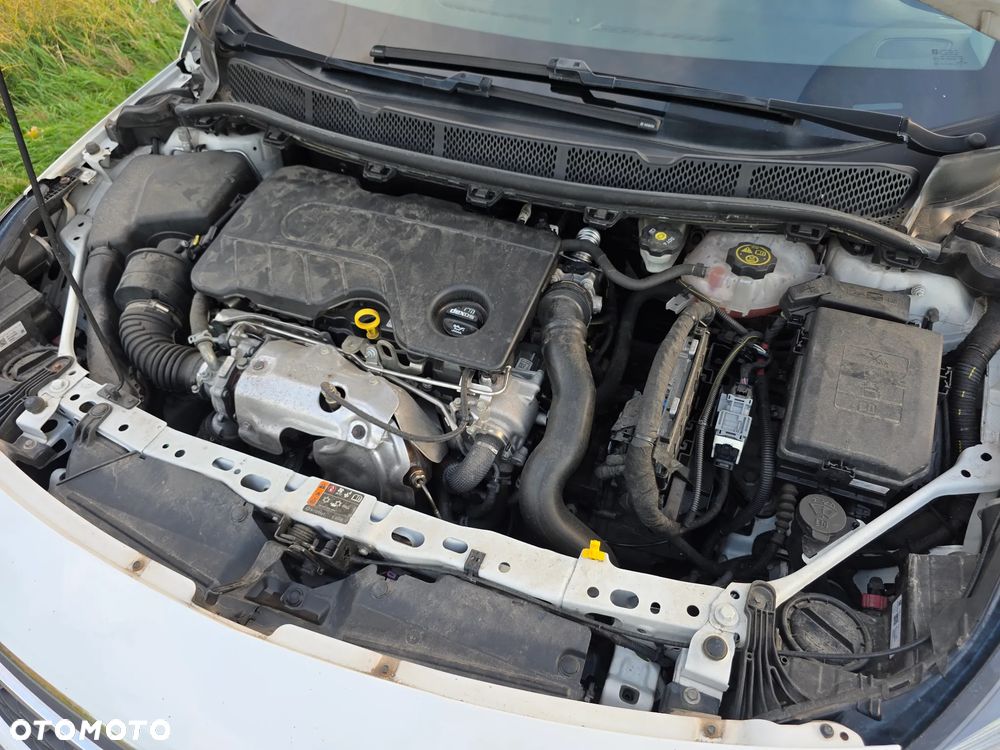 Opel Astra 1.6 CDTI Enjoy - 12