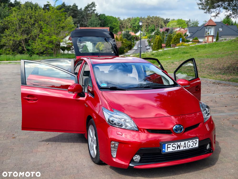 Toyota Prius 1.8 HSD Prestige - 15