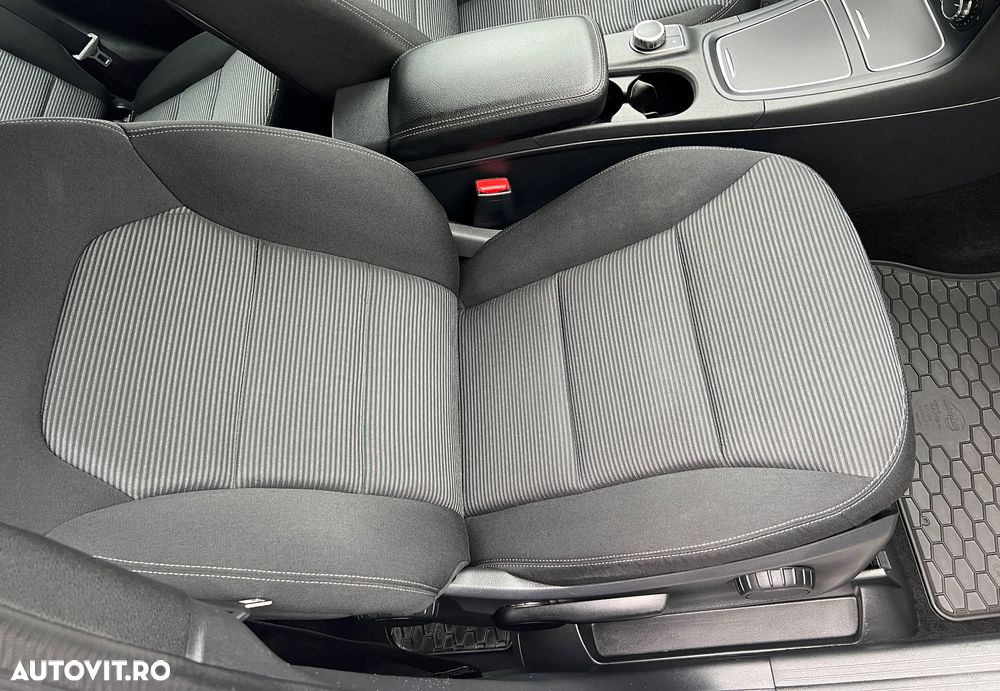 Mercedes-Benz B 180 BlueEfficiency 7G-DCT - 34