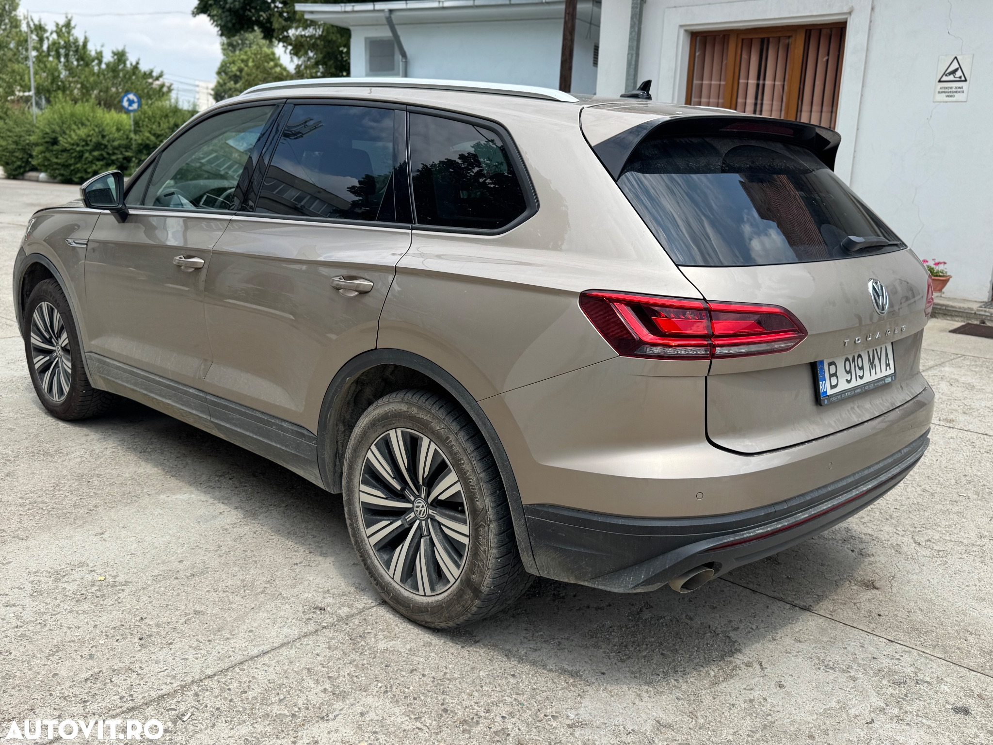 Volkswagen Touareg V6 TDI Style - 10