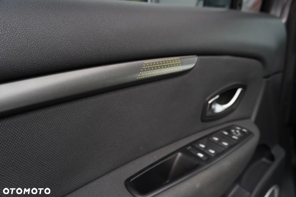 Renault Grand Scenic TCe 130 Luxe - 19