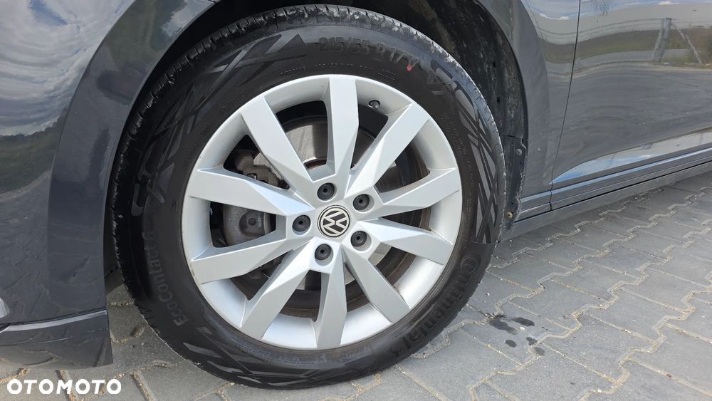 Volkswagen Passat 2.0 TDI SCR Comfortline DSG - 10
