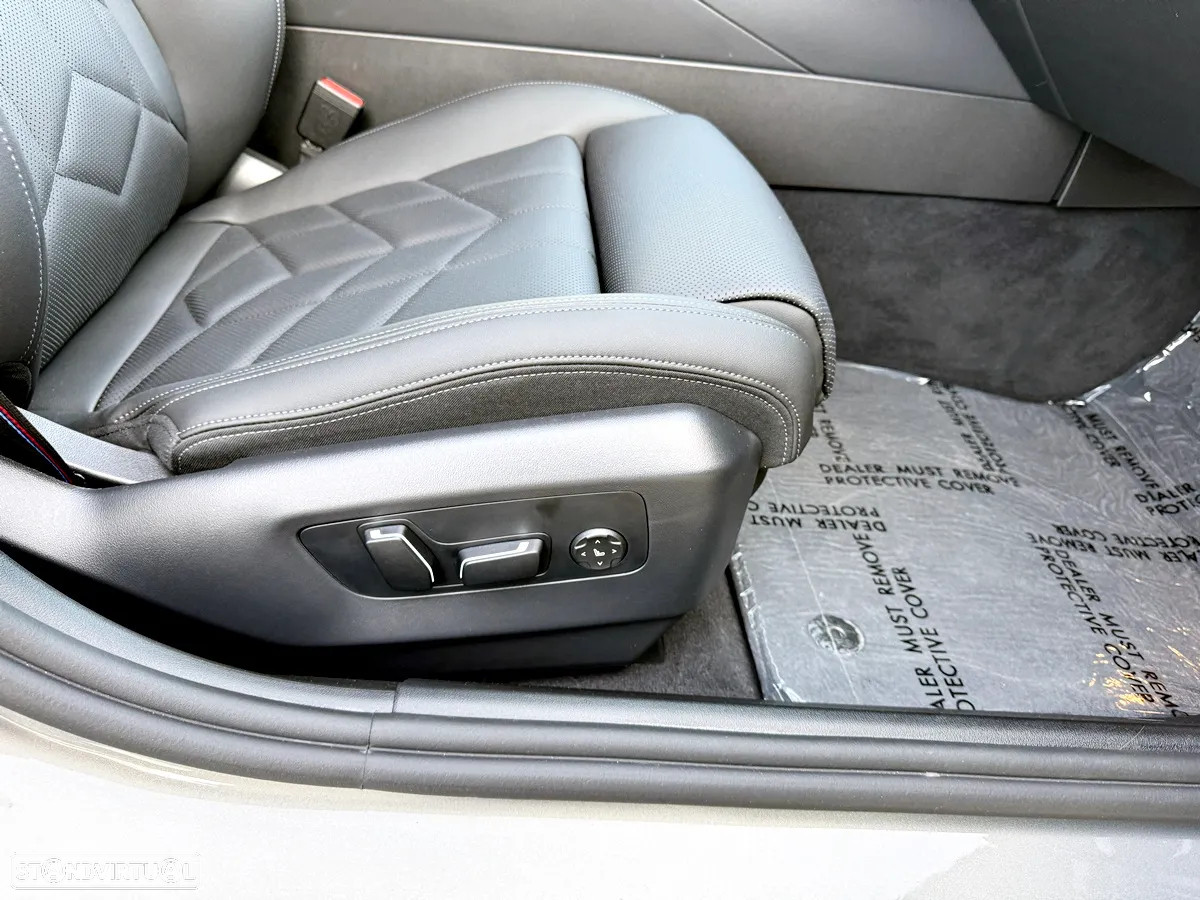 BMW 530 e Pack Desportivo M Pro - 28
