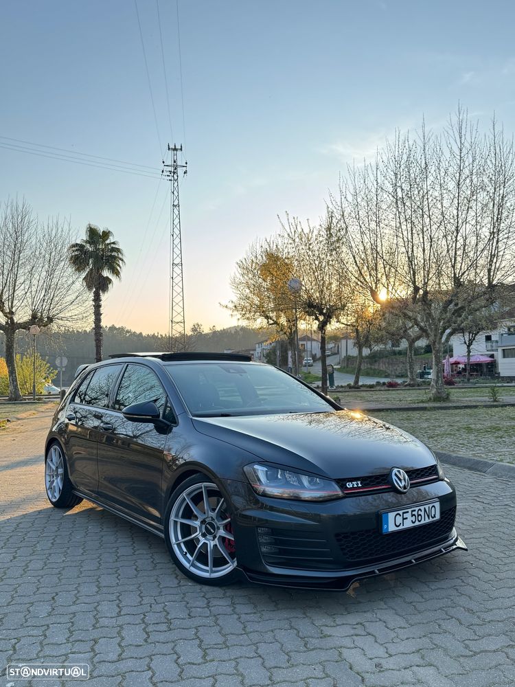 VW Golf 2.0 TSi GTi DSG Performance - 13