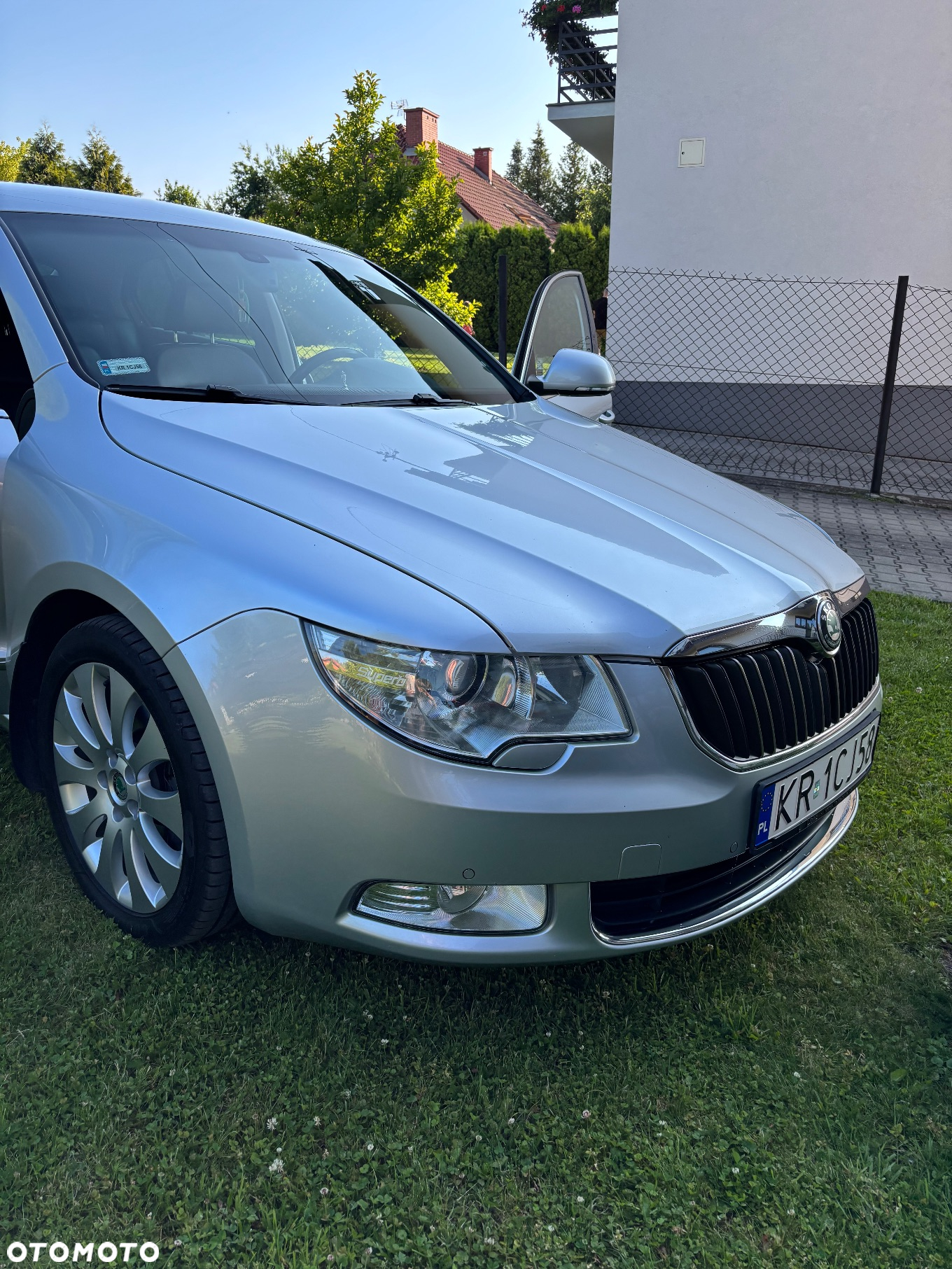 Skoda Superb 2.0 TDI DPF Elegance - 29