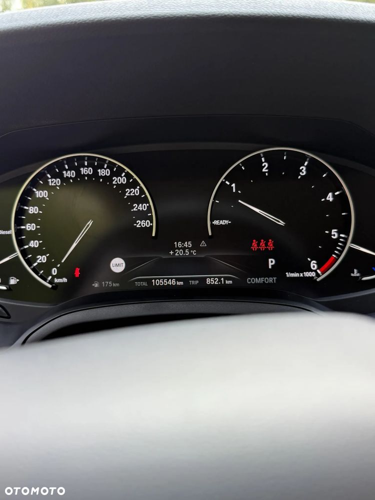 BMW Seria 3 320d Sport Line - 12