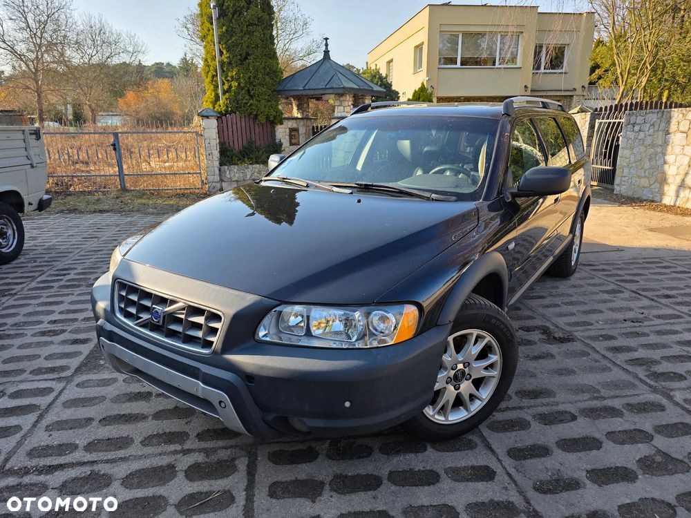 Volvo XC 70 D5 AWD Momentum - 2