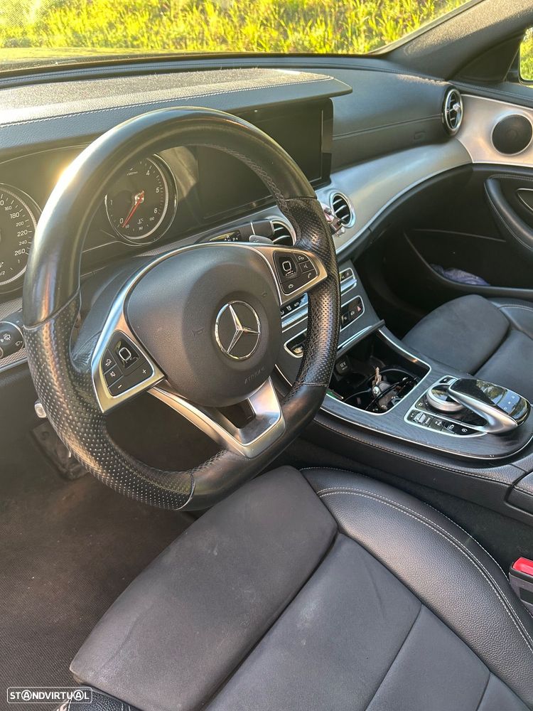 Mercedes-Benz E 220 d AMG 7L - 9