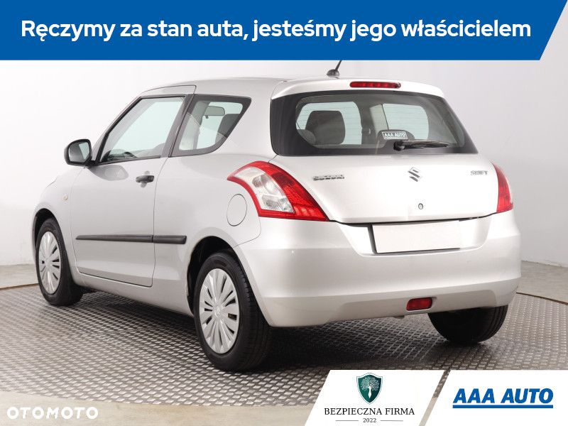 Suzuki Swift - 5