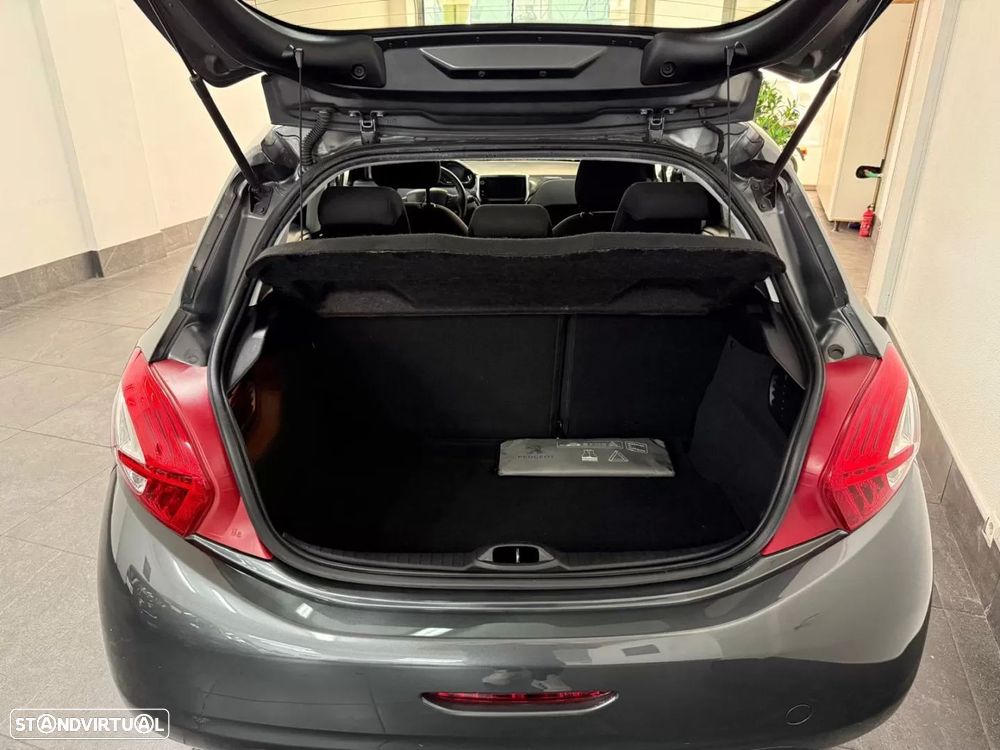 Peugeot 208 1.4 HDi Active - 5