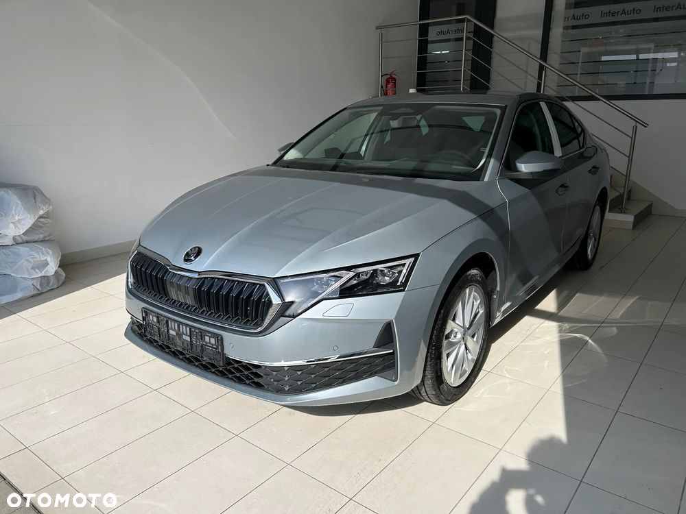 Skoda Octavia 1.5 TSI mHEV Drive Selection DSG - 3