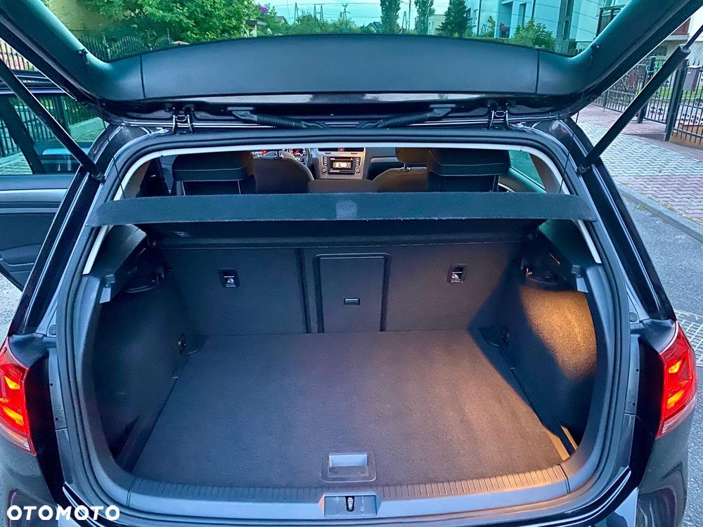 Volkswagen Golf 1.4 TSI BlueMotion Technology Lounge - 17