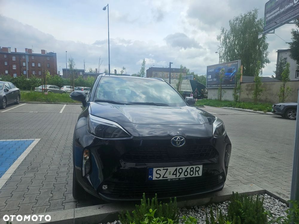 Toyota Yaris Cross Hybrid 1.5 Comfort 4x4 - 6