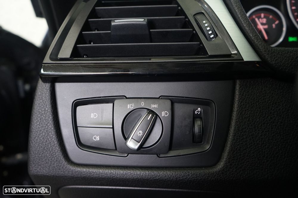 BMW 420 d Pack M Auto - 28