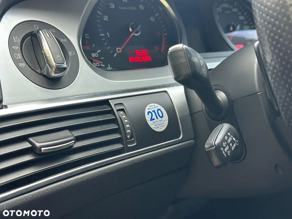 Audi A6 - 8