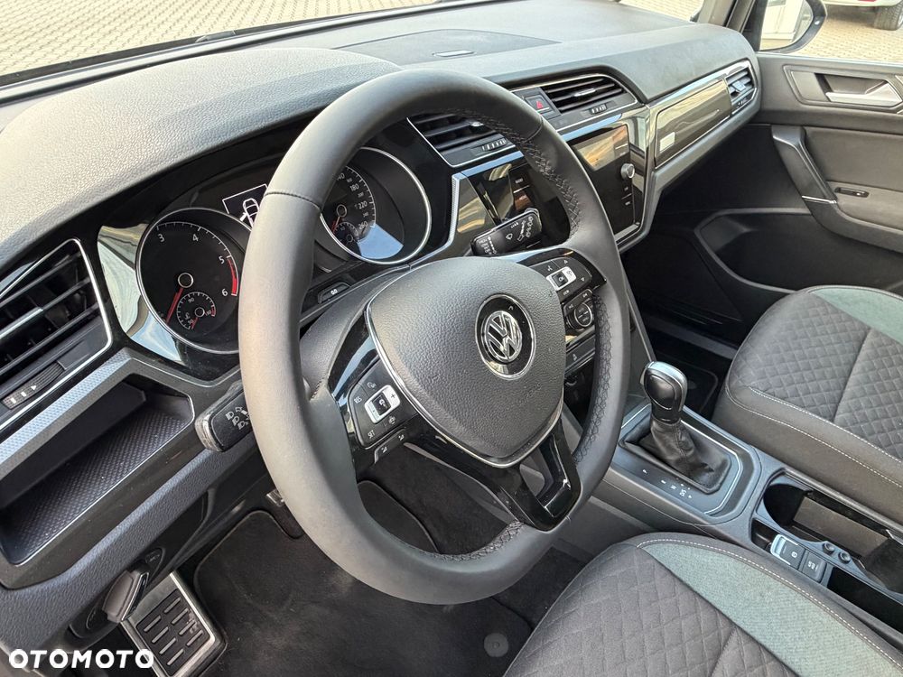 Volkswagen Touran 2.0 TDI BMT IQ Drive DSG - 15