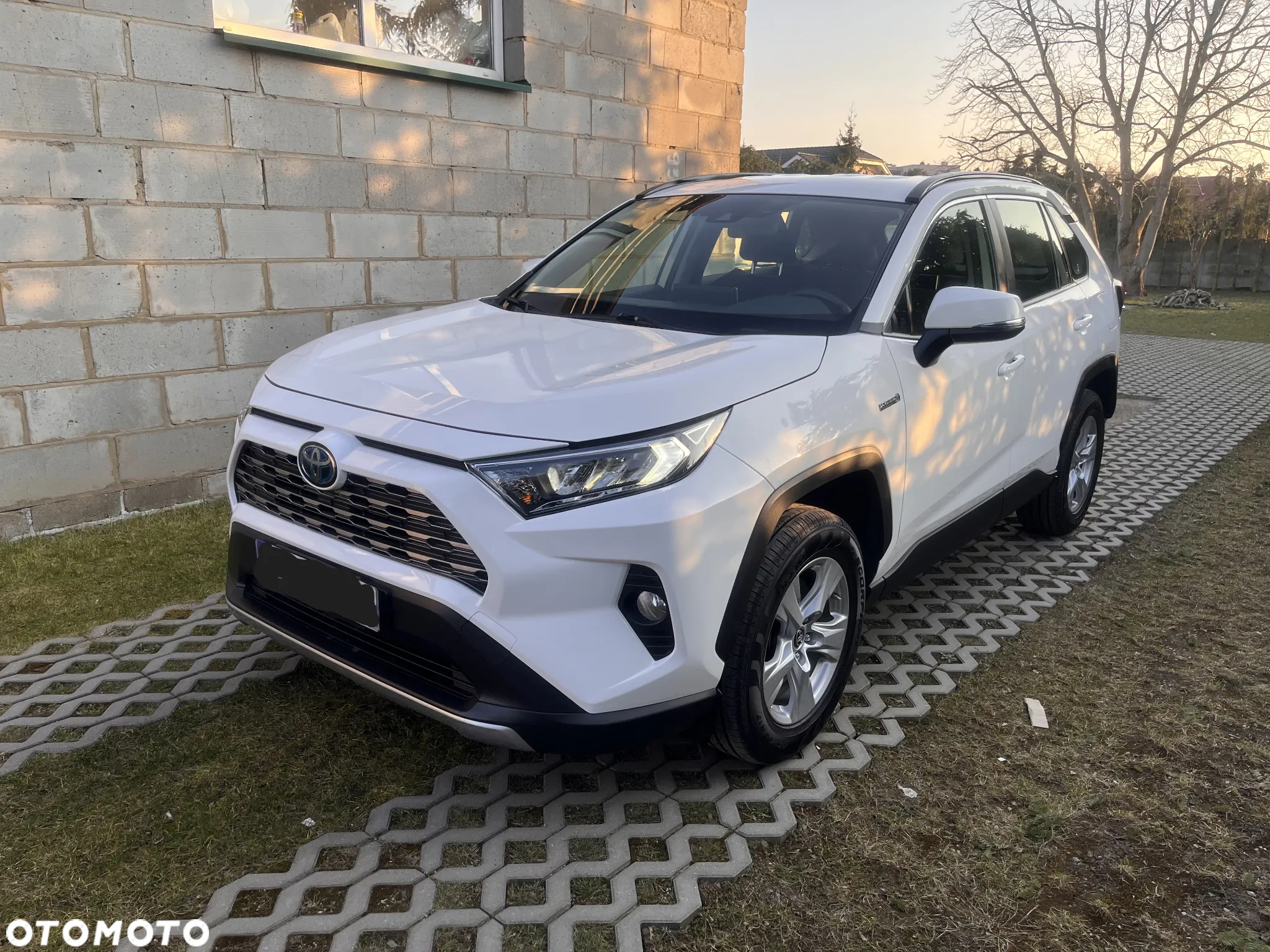 Toyota RAV4 - 3