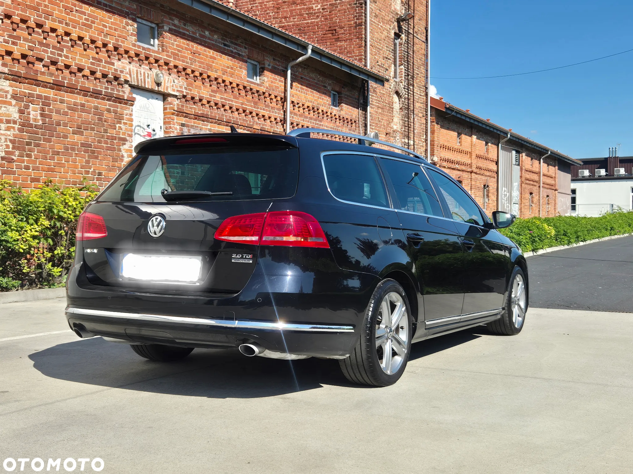 Volkswagen Passat 2.0 TDI Highline R-Style DSG - 17