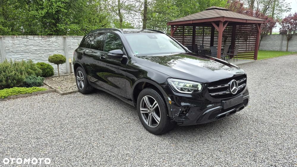 Mercedes-Benz GLC - 1