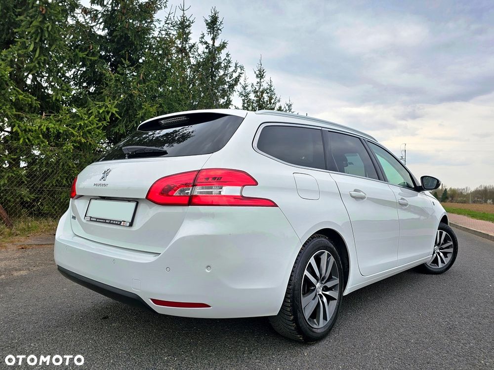 Peugeot 308 - 4