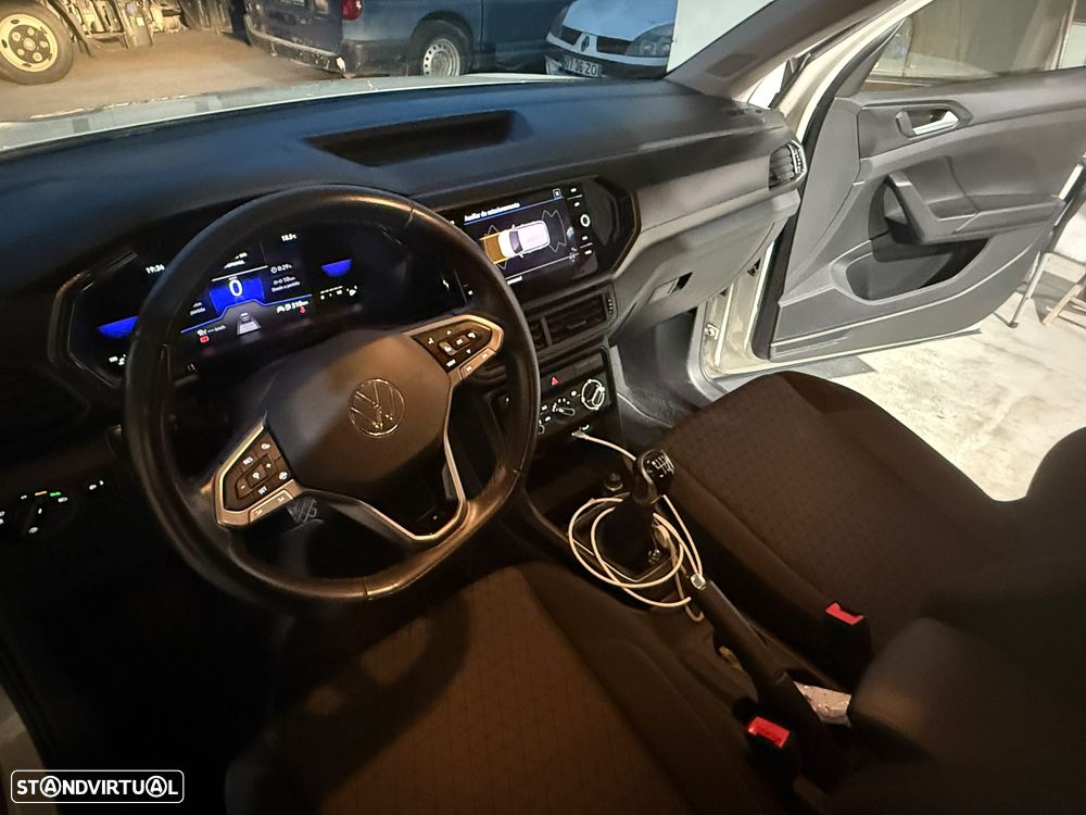 VW T-Cross - 8