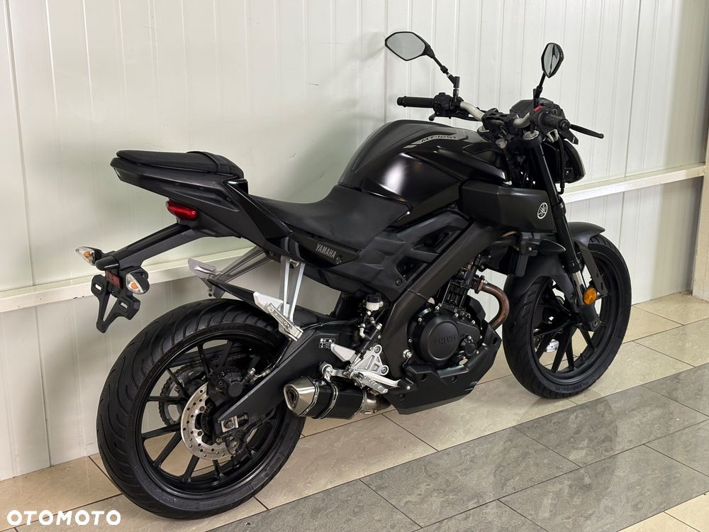 Yamaha MT - 4