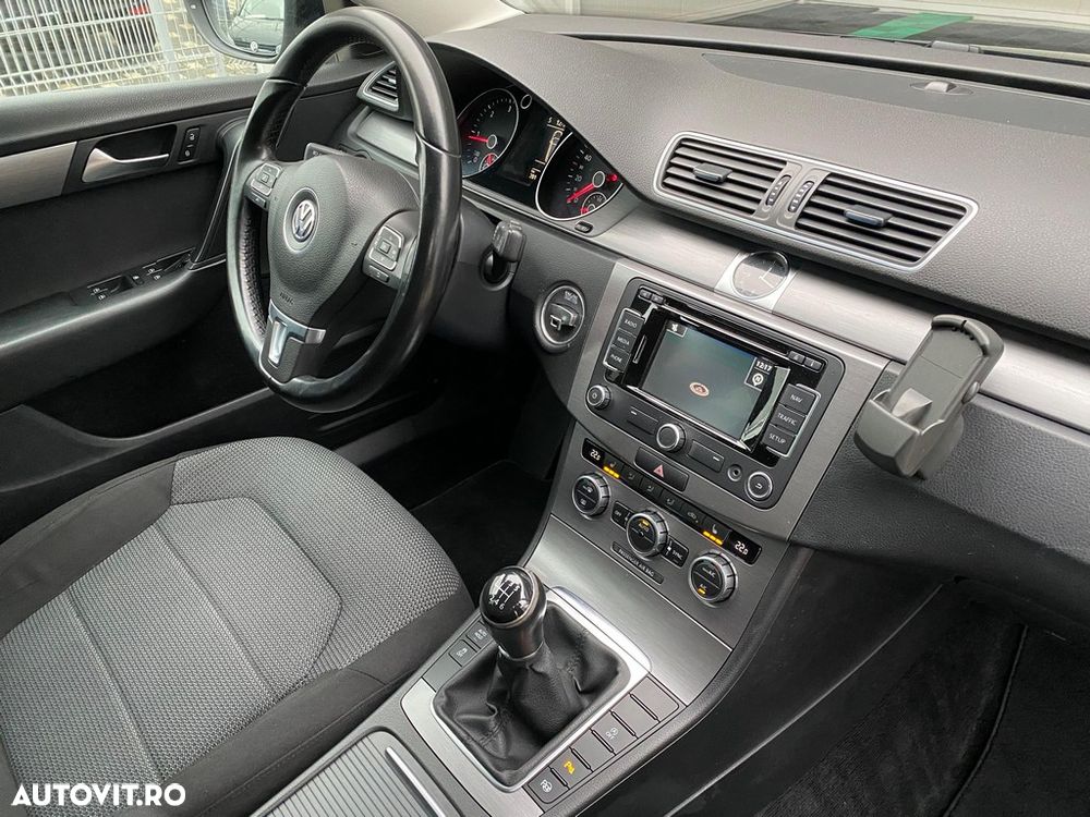 Volkswagen Passat Variant 2.0 Blue TDI SCR Business Edition - 4