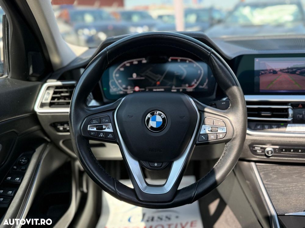 BMW Seria 3 320d xDrive AT Luxury Line - 10