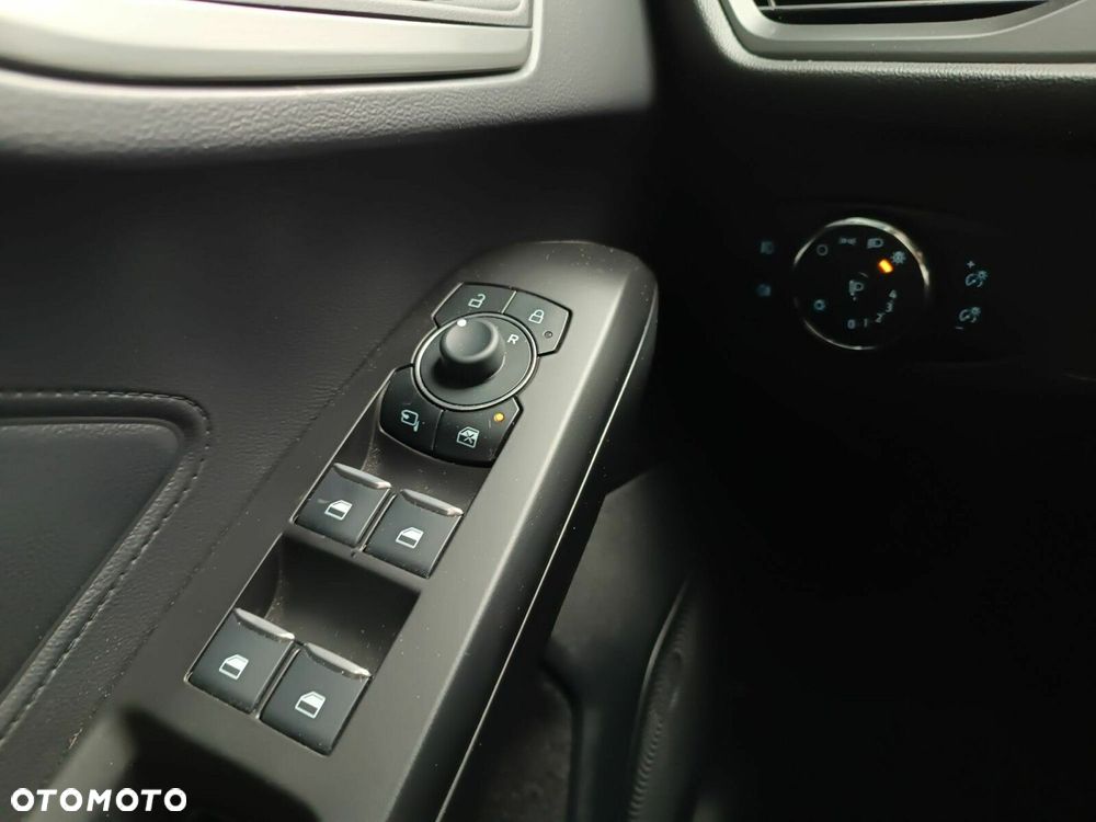 Ford Focus 1.5 EcoBlue Titanium X - 21