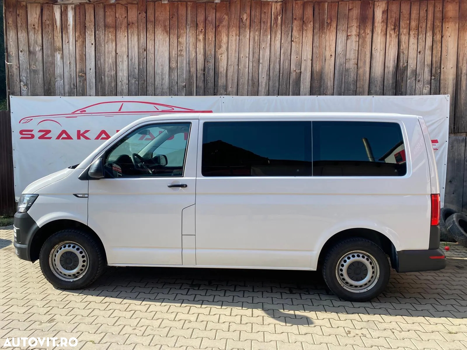 Volkswagen Transporter Kombi T6 2.0 TDI 75 kW LR - 17