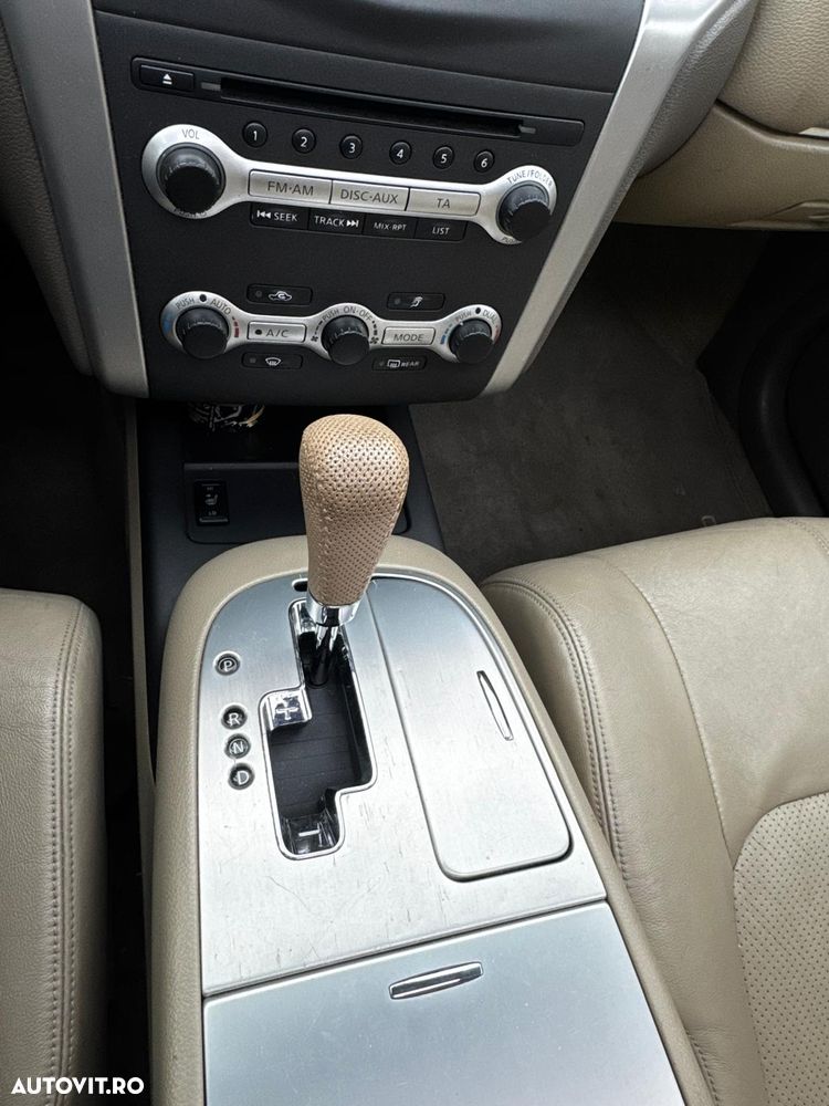 Nissan Murano 2.5 DCi DPF All Mode 4X4-i Elegance A/T - 20