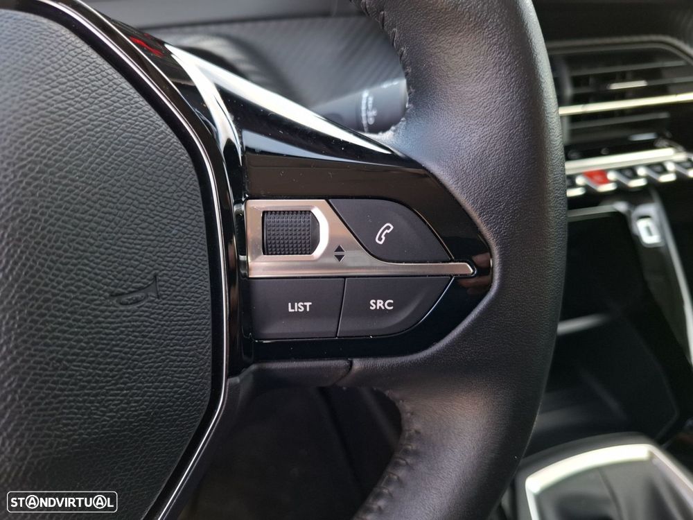 Peugeot 208 1.2 PureTech Active - 17