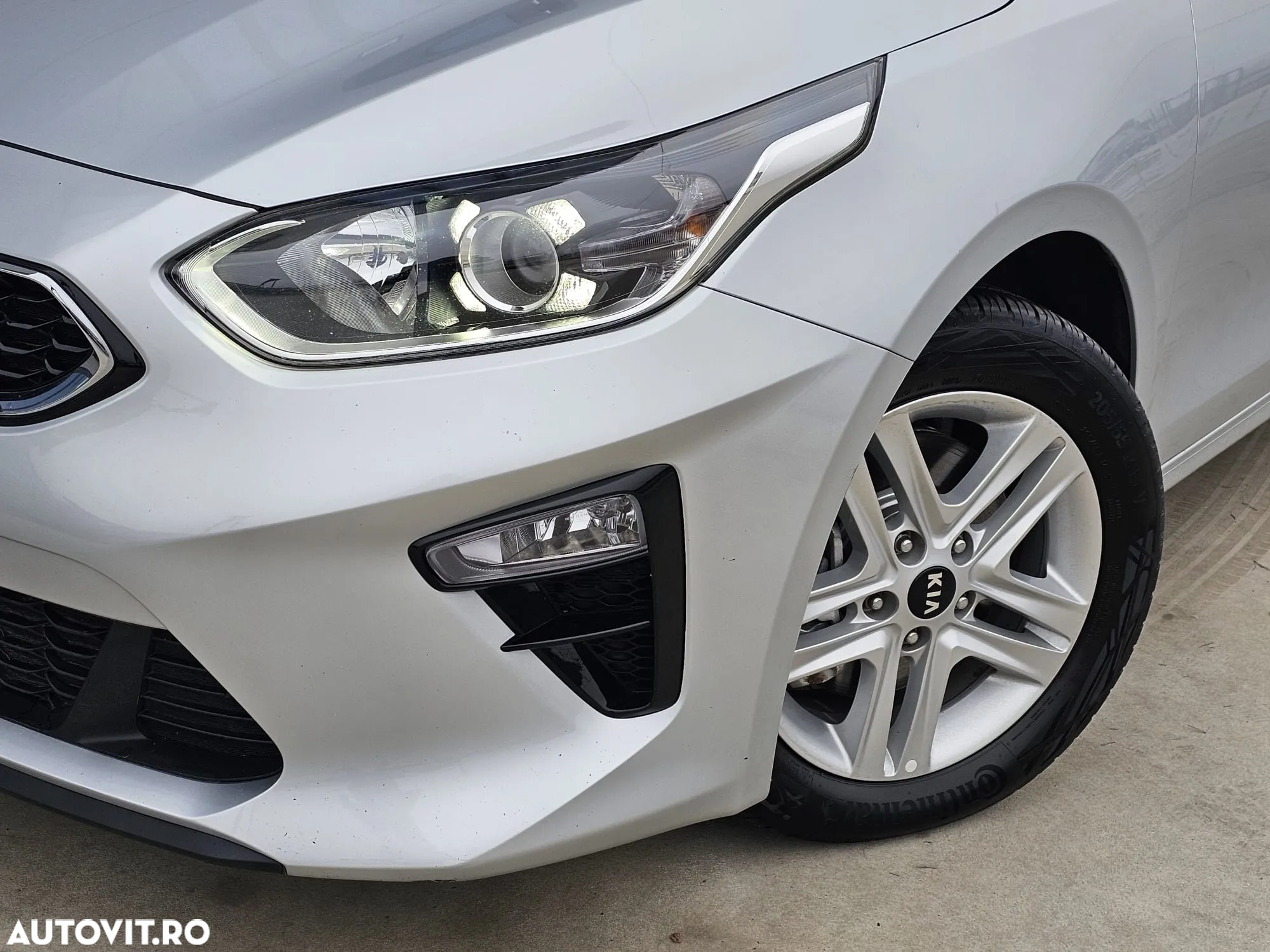 Kia Ceed SW 1.6 CRDi (48V Mild-Hybrid) DCT7 GT Line - 8