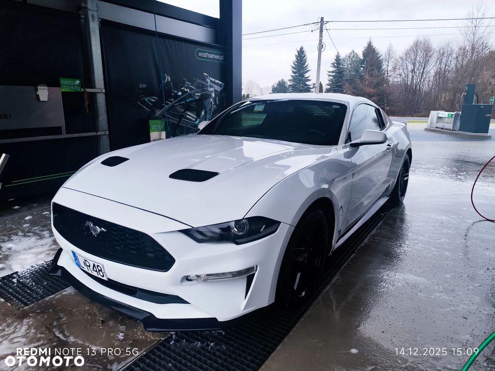 Ford Mustang - 14