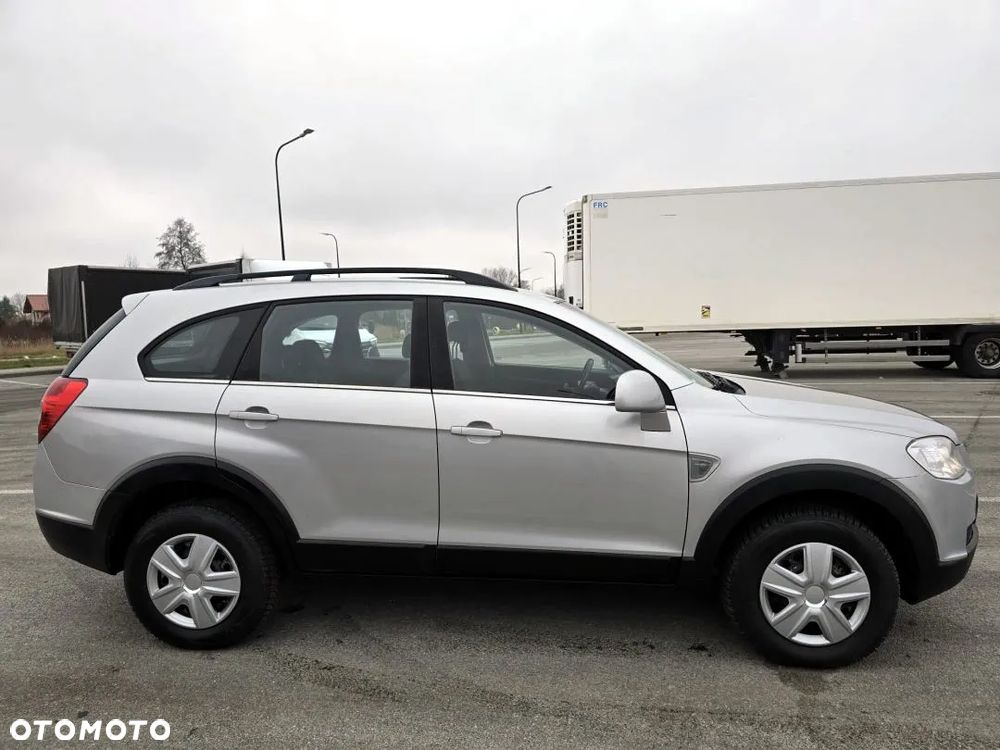 Chevrolet Captiva 2.0 4WD 7 Sitzer LT Exclusive - 14