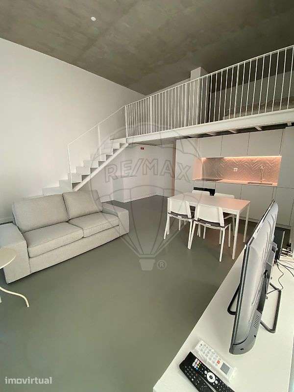Duplex T1 para arrendamento - Grande imagem: 3/26