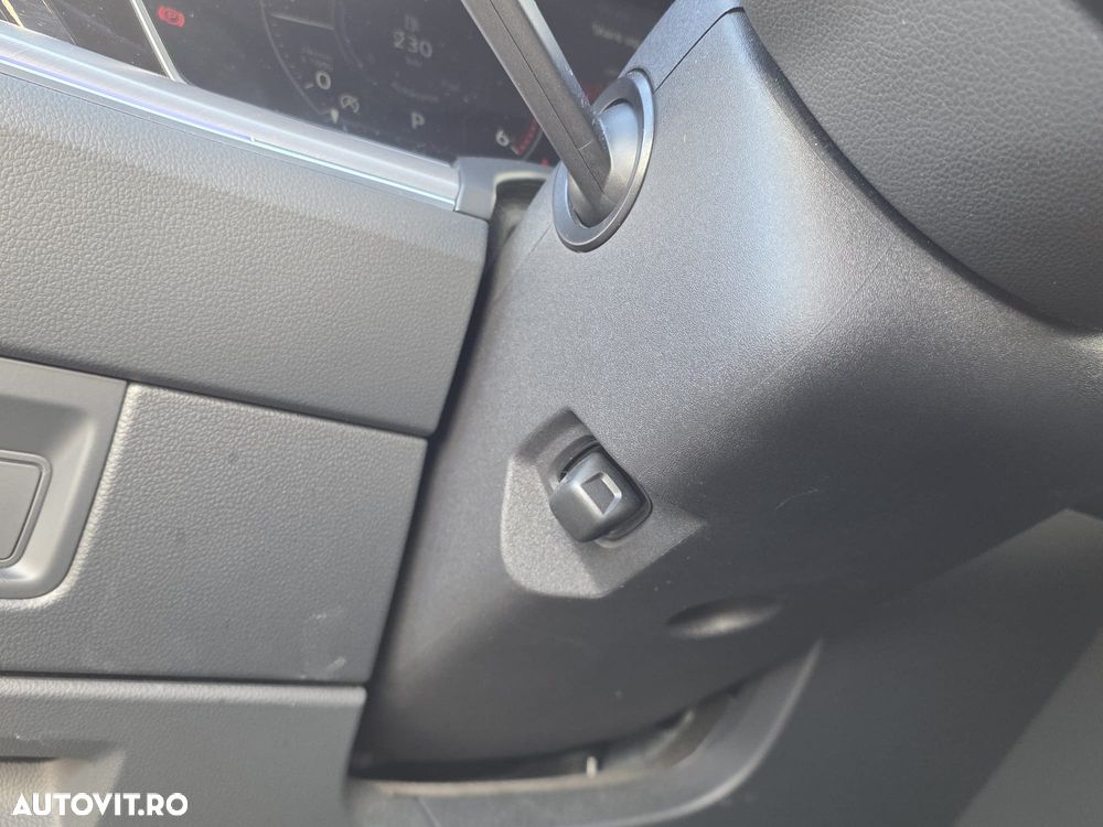 Volkswagen Touareg - 10