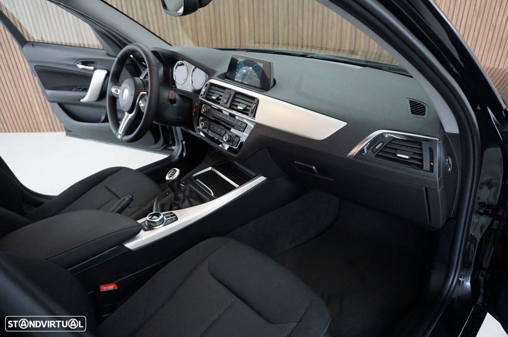 BMW 116 i M Sport - 10