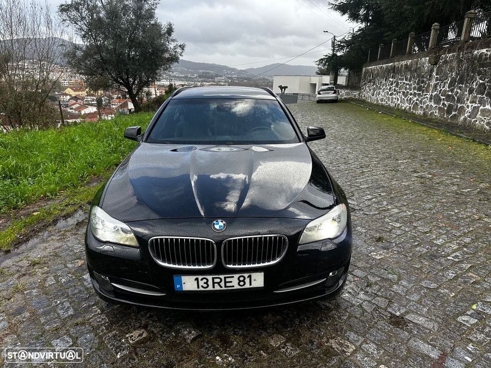 BMW 520 d Line Luxury Auto - 2