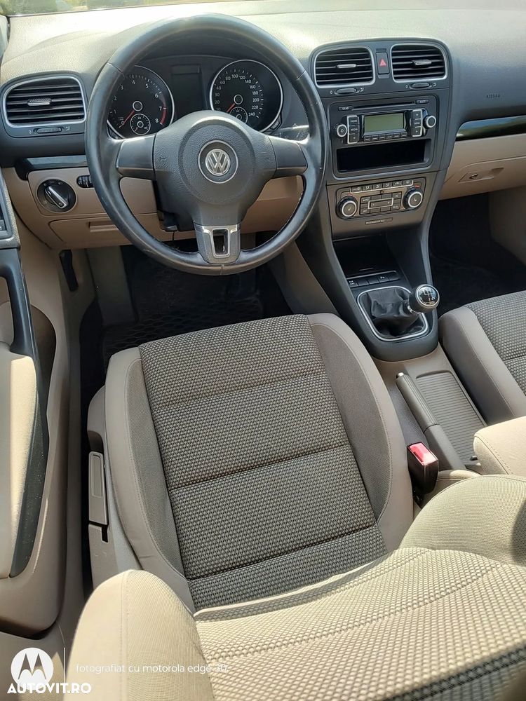Volkswagen Golf - 5