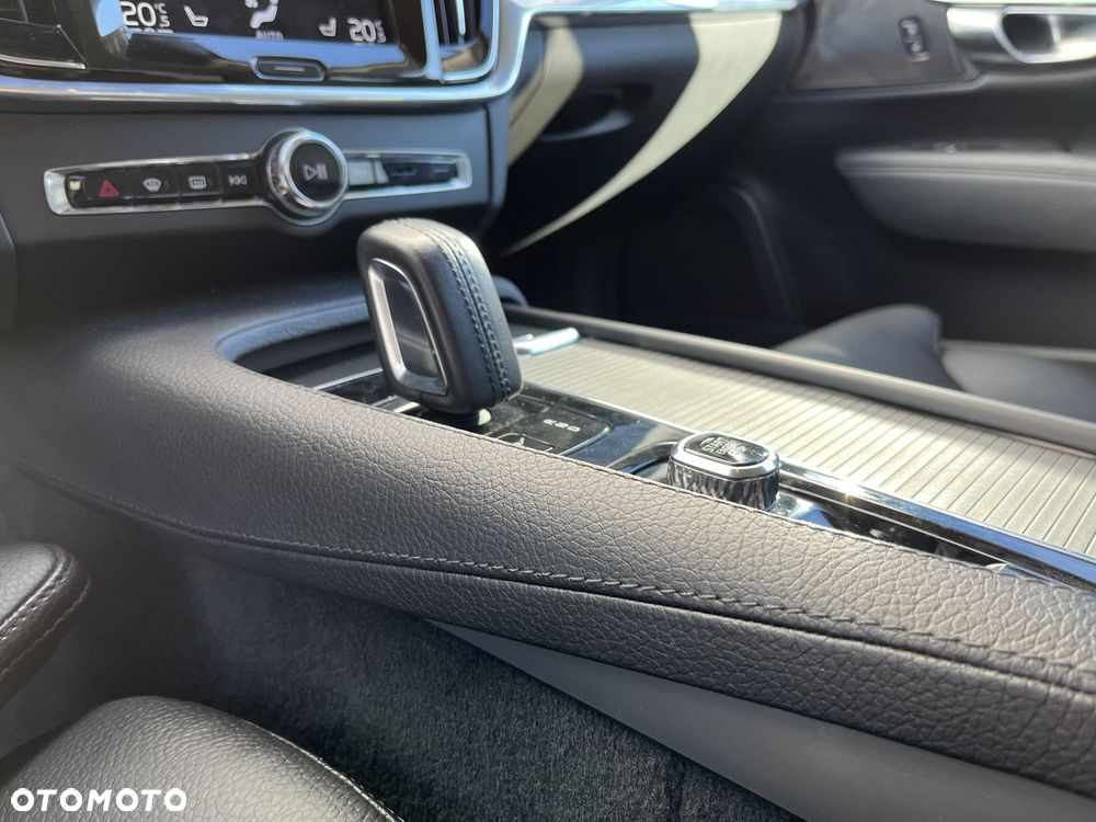 Volvo V90 - 20