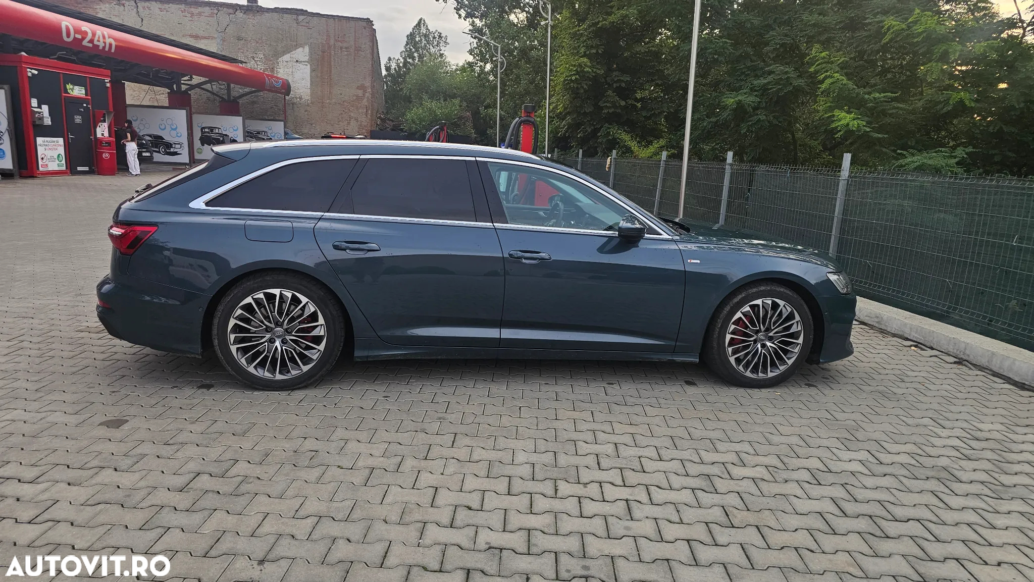 Audi A6 Avant 55 TFSI e quattro S tronic PHEV S Line - 2