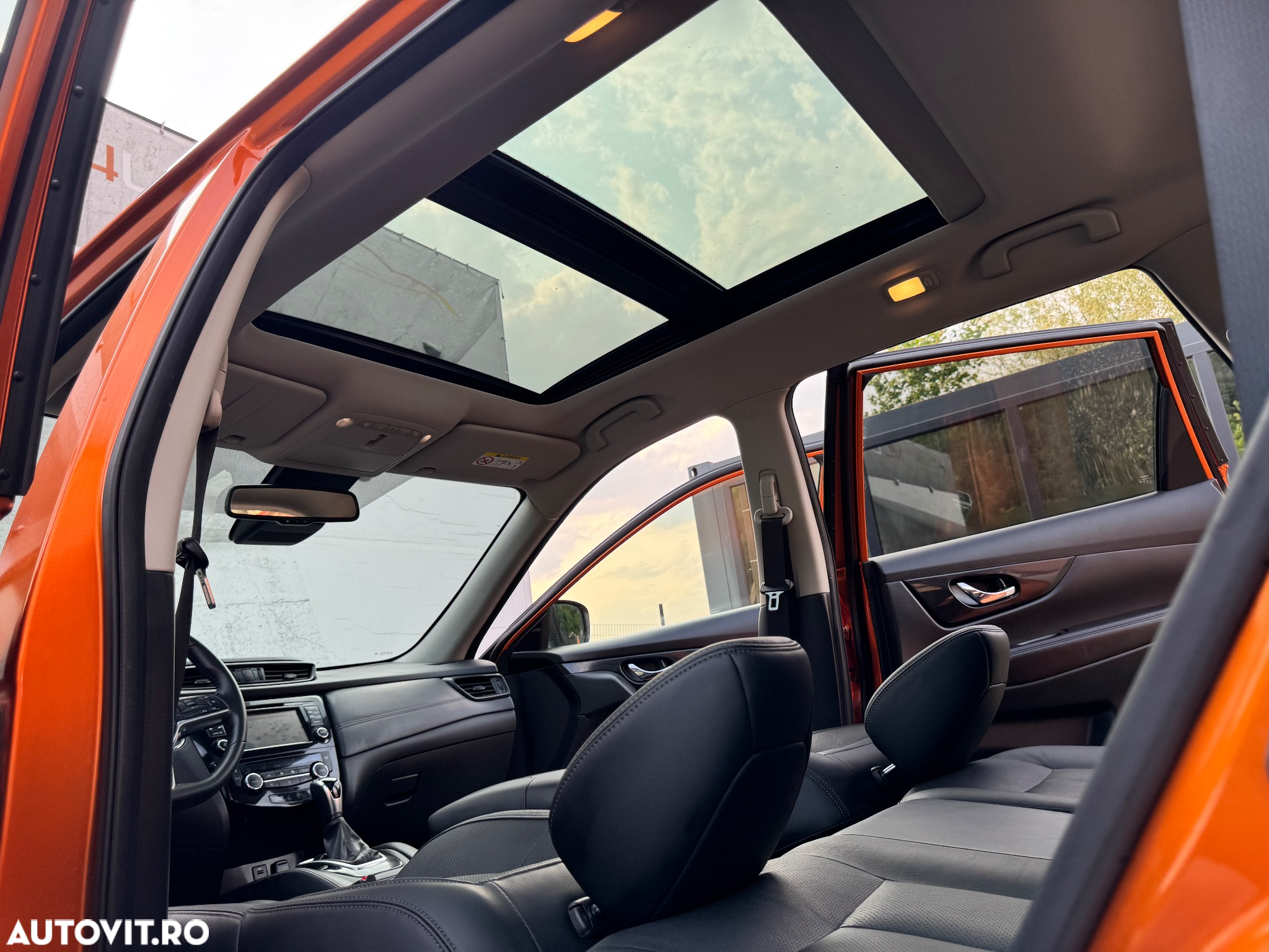 Nissan X-Trail 2.0 dCi ALL-MODE 4x4i Xtronic Tekna - 26