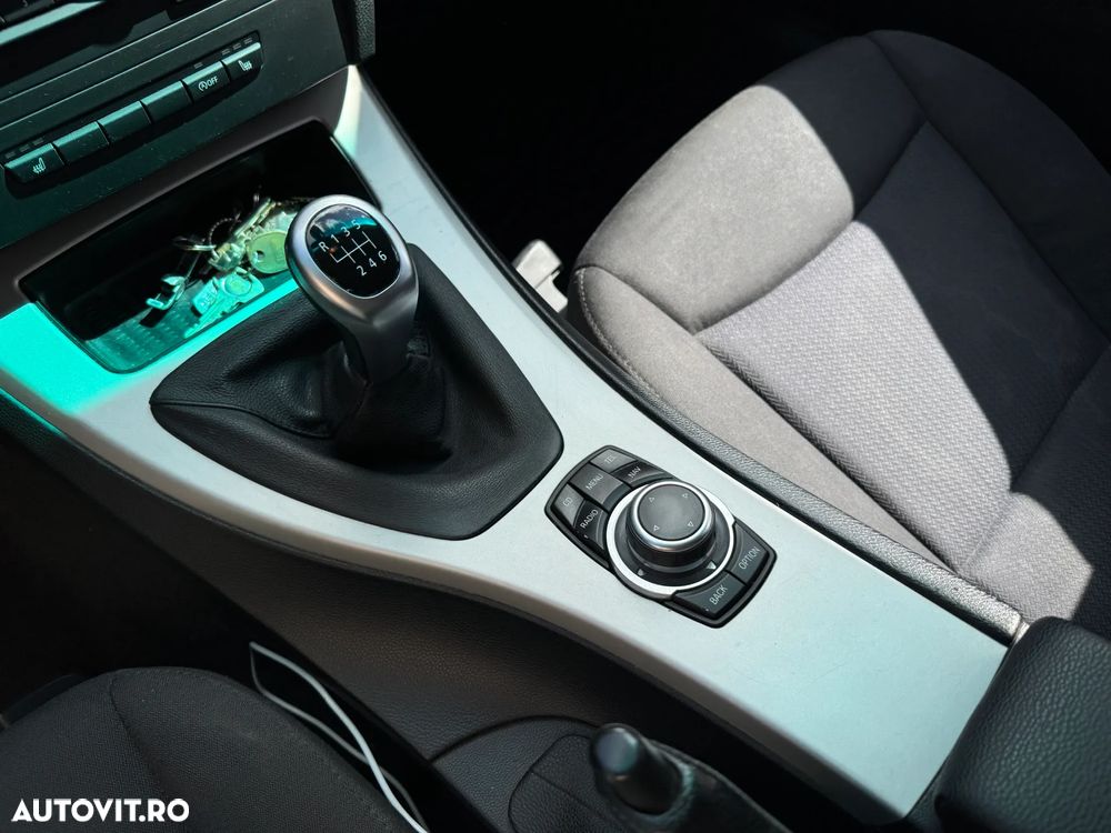 BMW Seria 3 320d - 6