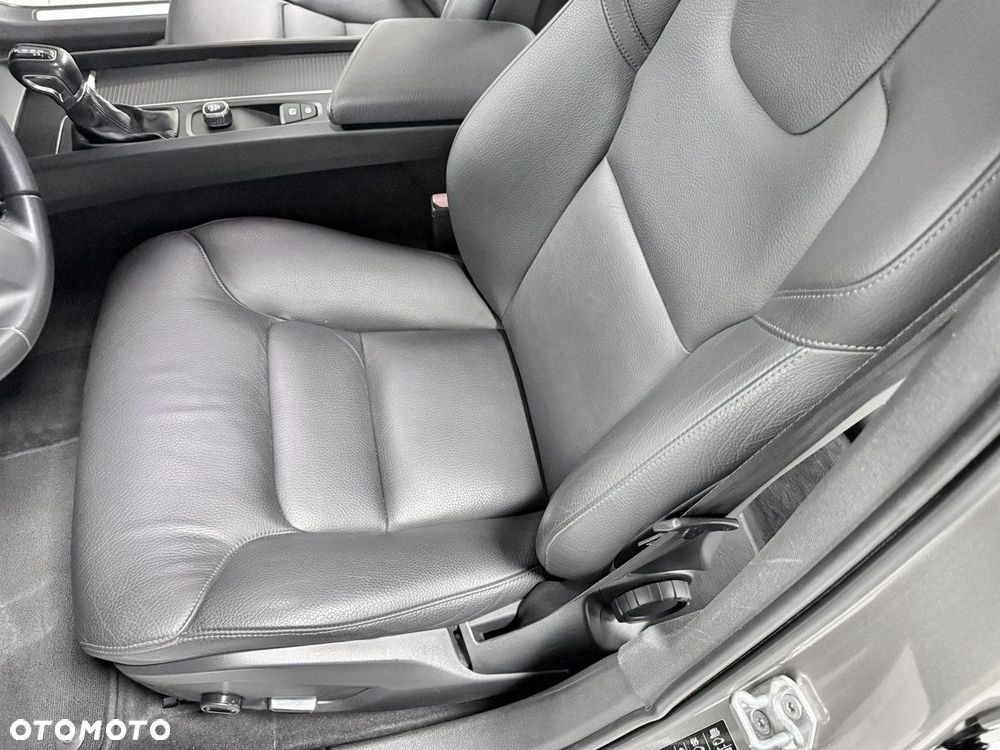 Volvo V60 D3 SCR Inscription - 27