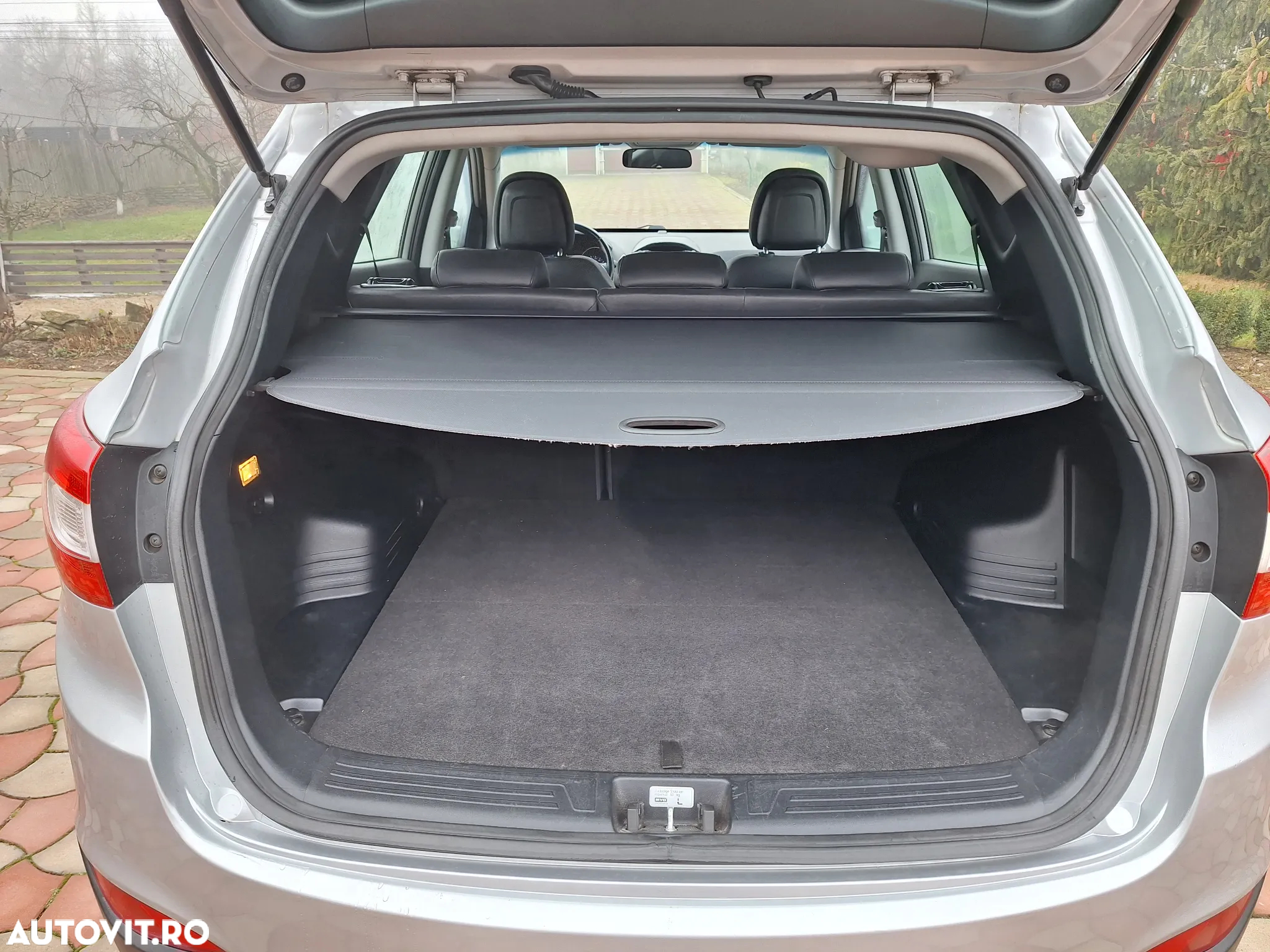 Hyundai ix35 2.0 CRDI 4WD Automatik Fifa World Cup Gold Edition - 10